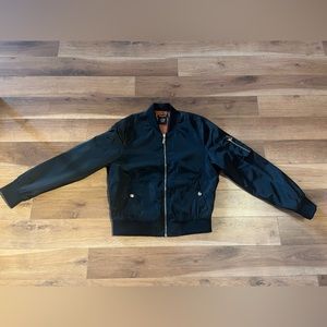 Women’s Lightweight Jacket